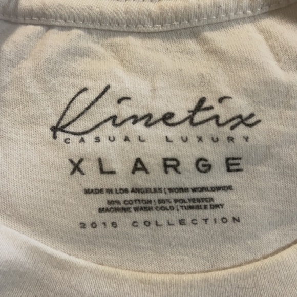 Kinetix Casual Floral Graphic Design T-Shirt - Picture 4 of 4